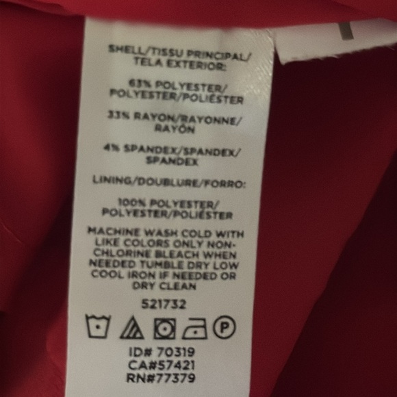 Ann Taylor Petite Double weaved seamed Red V-Neck Dress fit & flare dress Sz 2P - Picture 8 of 8